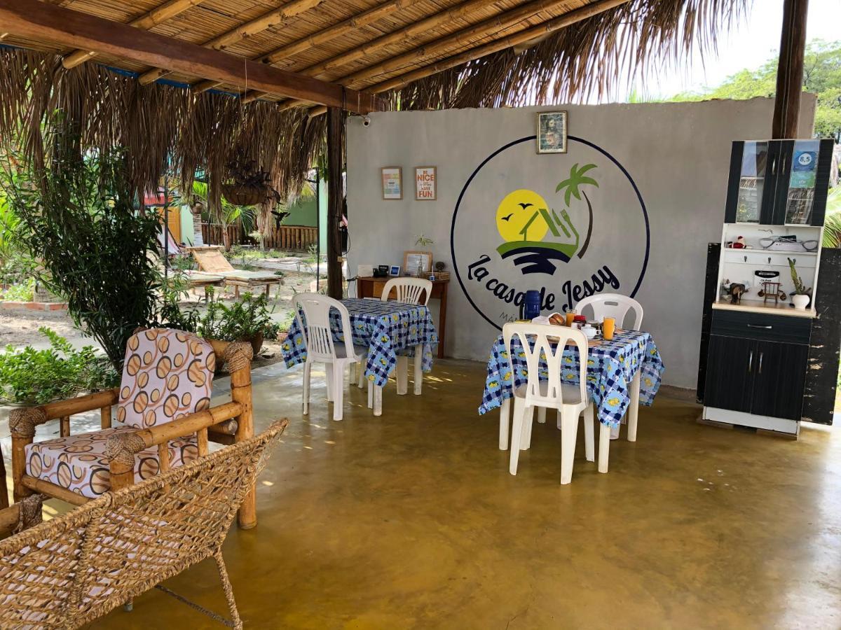 La Casa De Jessy Apartment Mancora Exterior photo