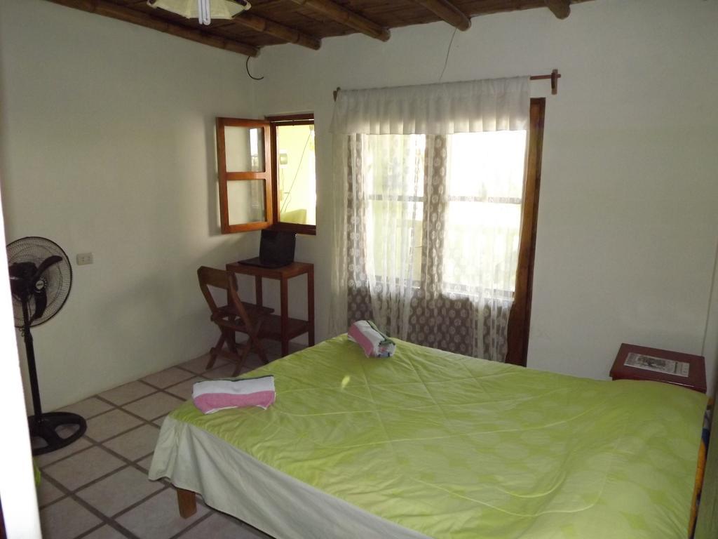 La Casa De Jessy Apartment Mancora Room photo