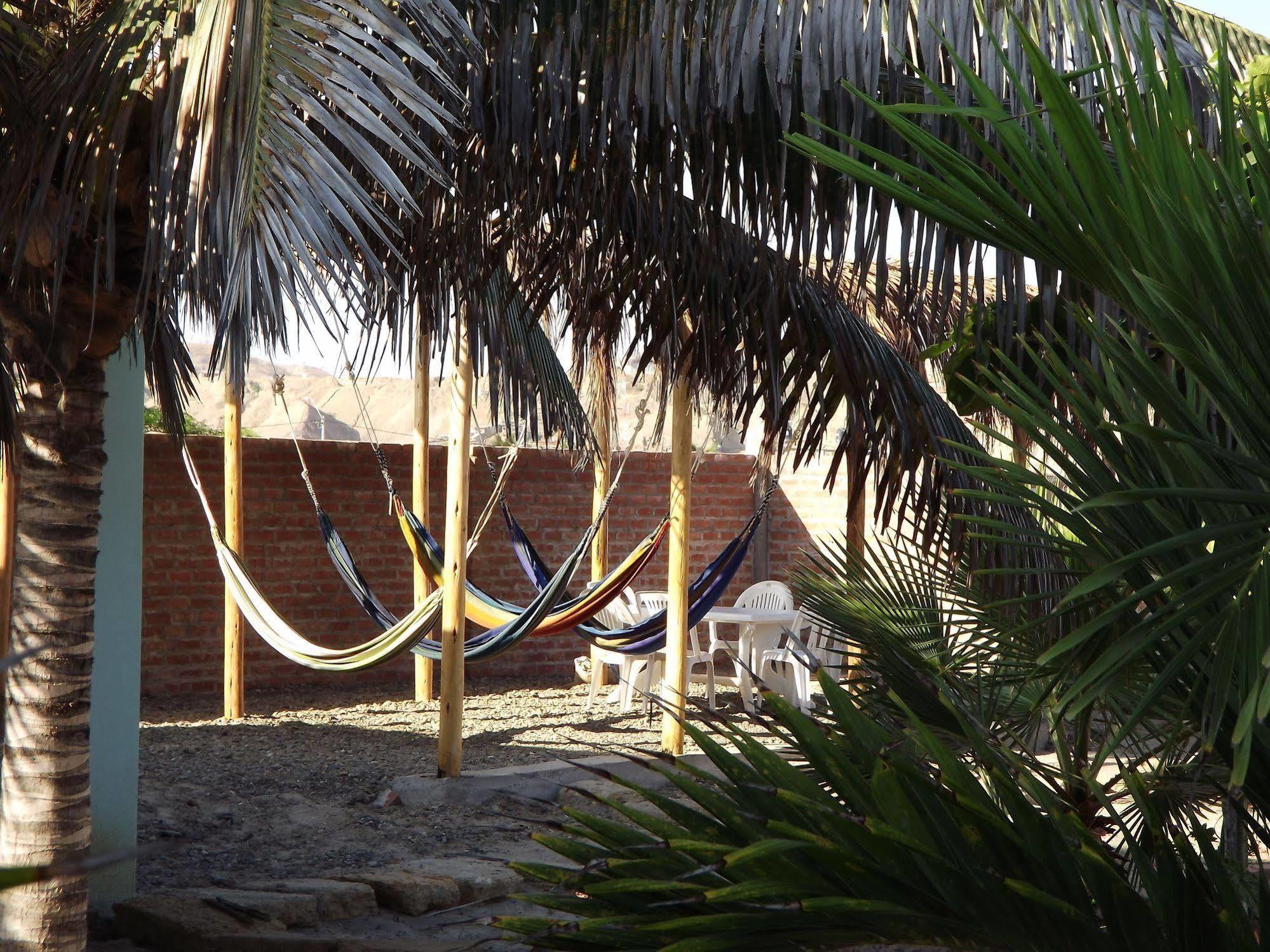 La Casa De Jessy Apartment Mancora Exterior photo